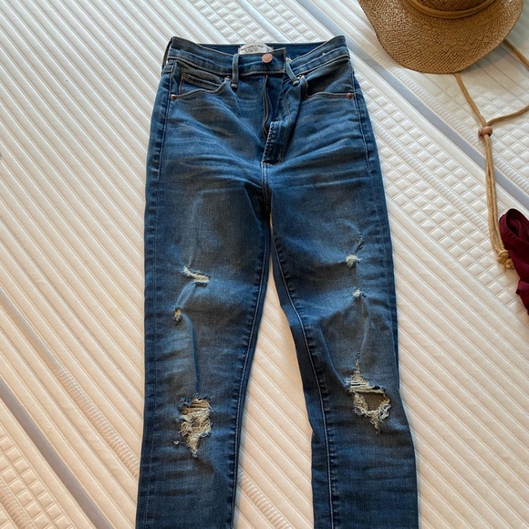 Abercrombie skinny high rise distressed size 24 - Picture 1 of 2